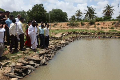 Image result for Sri Sri Ravi Shankar inspects Vedavathi Rejuvenation project sites image